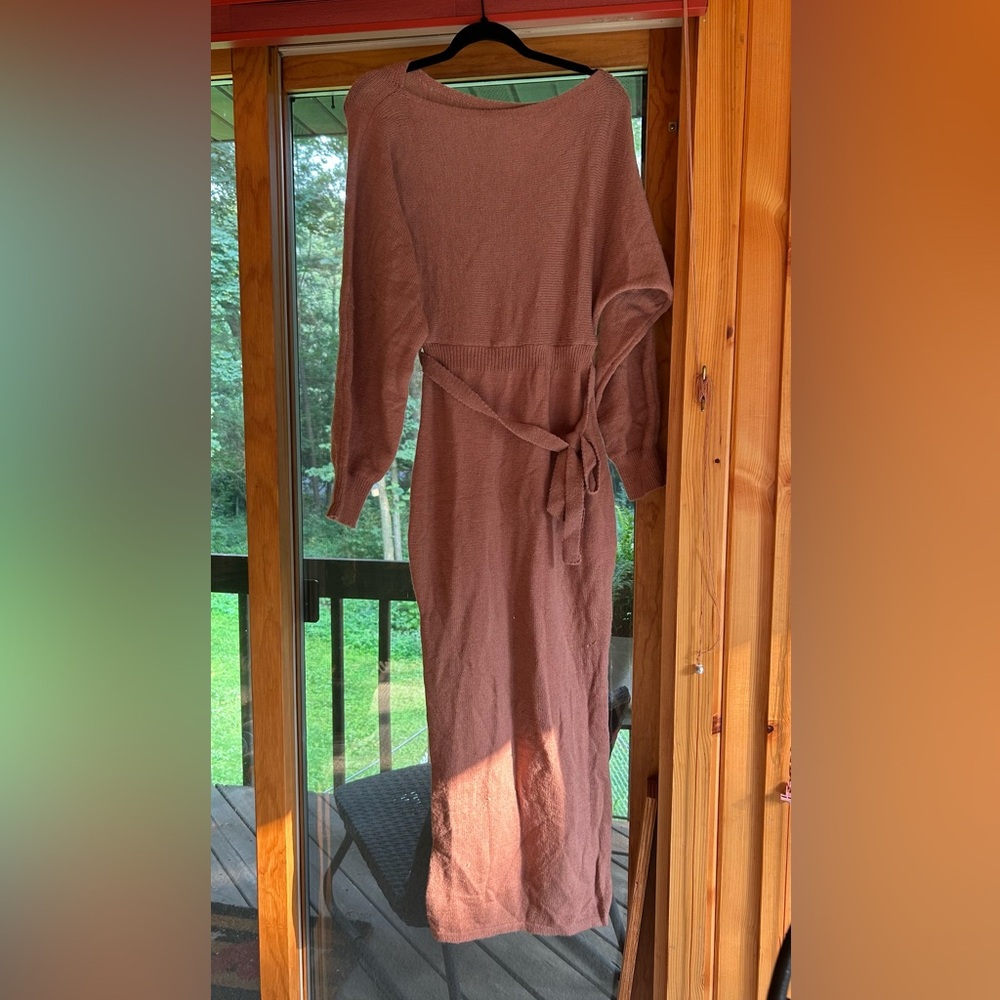 Elegant Brown Knit Dress